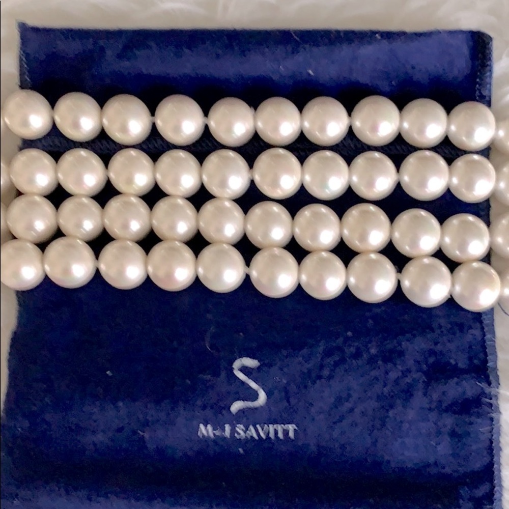M-J Savitt Pearl Bracelet